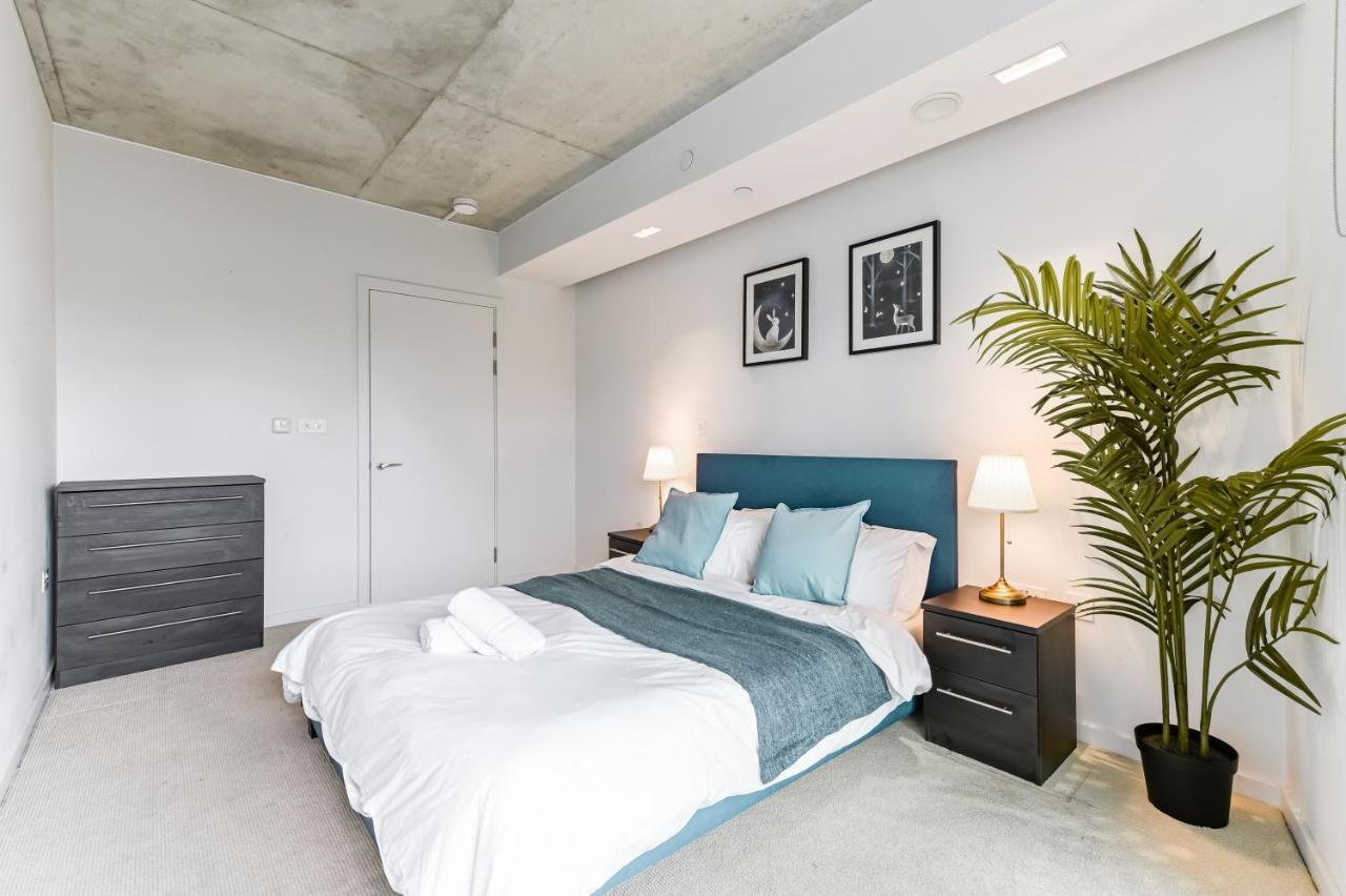 Khayat Homes - The Curve - One Bed Λονδίνο Εξωτερικό φωτογραφία