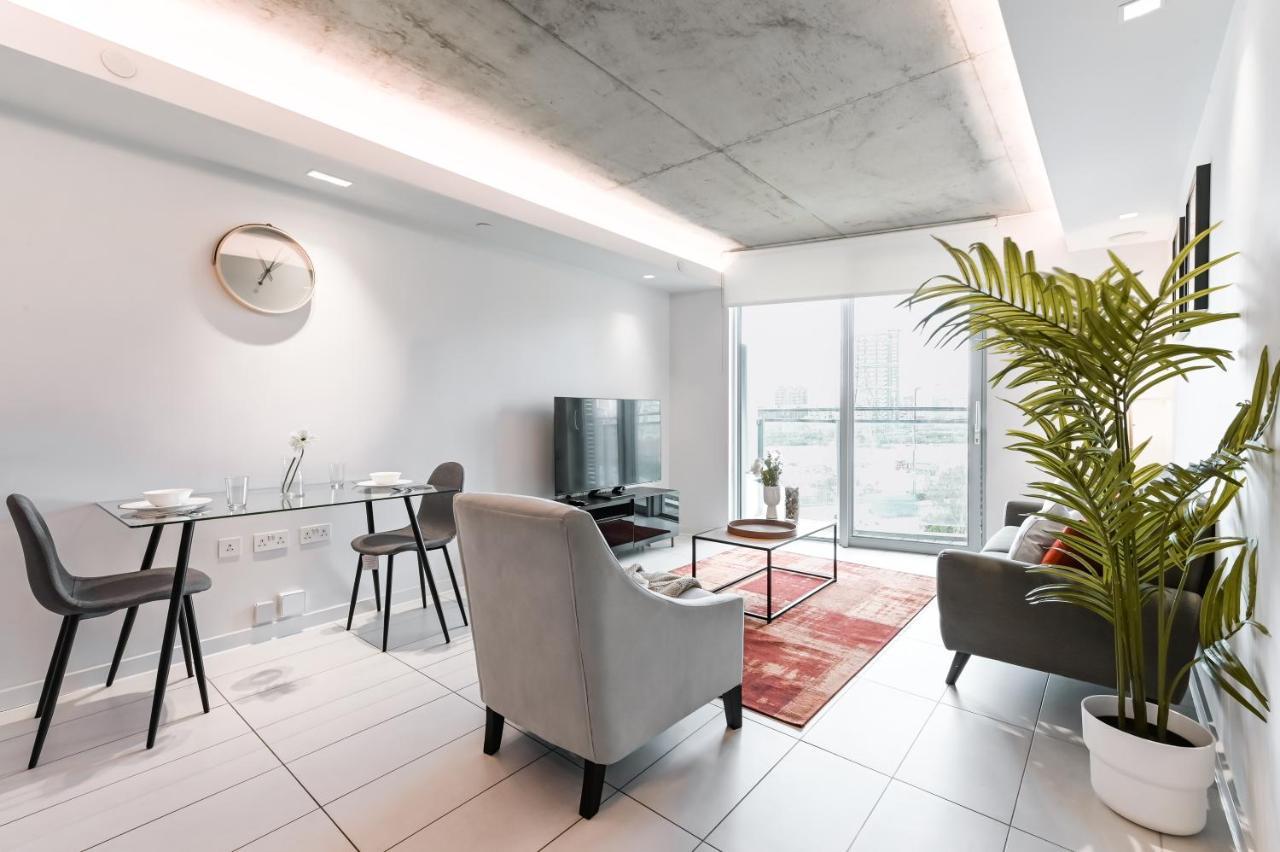 Khayat Homes - The Curve - One Bed Λονδίνο Εξωτερικό φωτογραφία