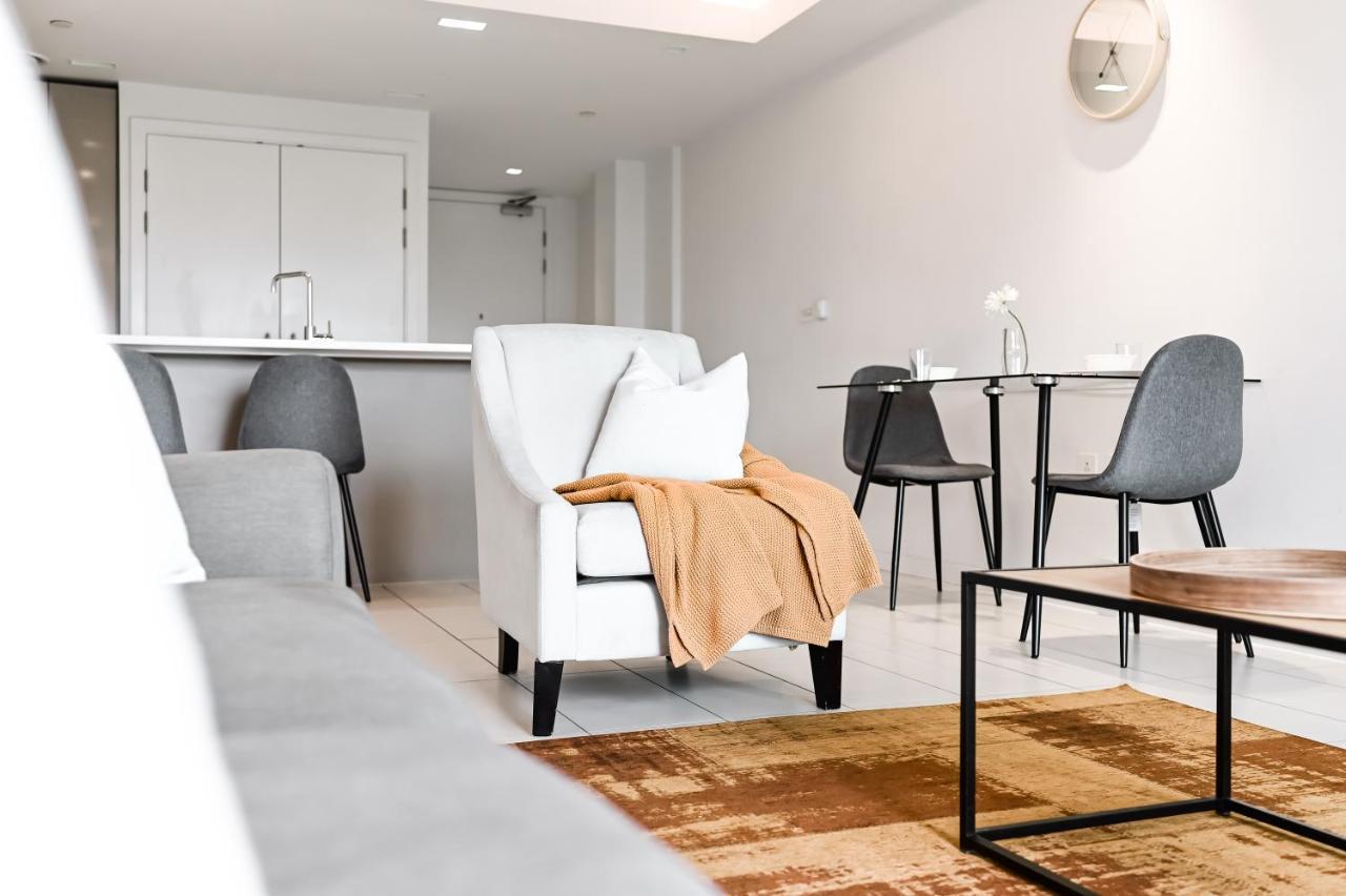 Khayat Homes - The Curve - One Bed Λονδίνο Εξωτερικό φωτογραφία