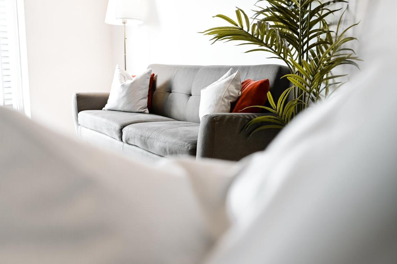 Khayat Homes - The Curve - One Bed Λονδίνο Εξωτερικό φωτογραφία
